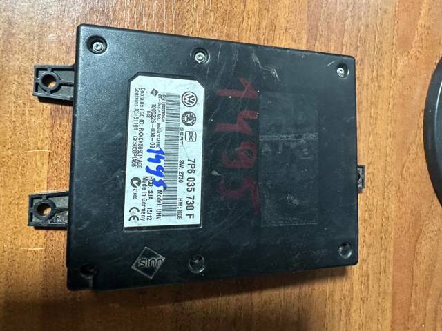 Блок керування Bluetooth 7P6035730F VAG