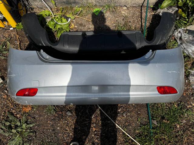 Буфер (бампер) задній 866101H000 HYUNDAI