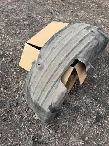 Підкрилок заднього крила, лівий 86821E4000 HYUNDAI