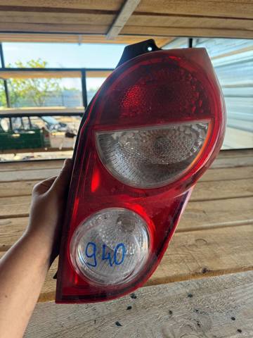 Задні ліхтарі 95214444 GM