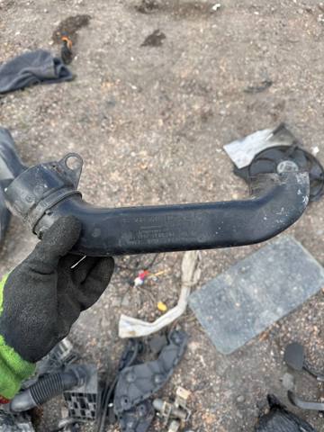 Патрубок повітряний, вхід повітряного фільтра 9656673480 PEUGEOT