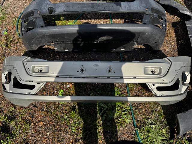 Бампер на авто BK2117K819 FORD