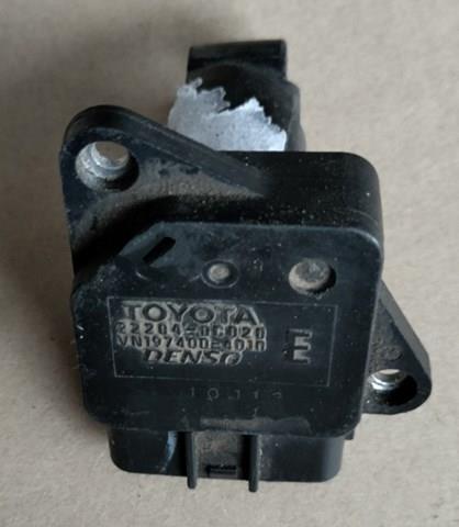 Витратомір повітря 222040C020 TOYOTA
