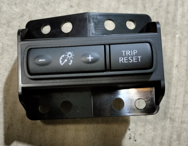 Блок кнопок центральної консолі 252734BA0A NISSAN