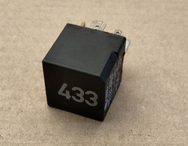 Реле поворотів 3D0951253A VAG