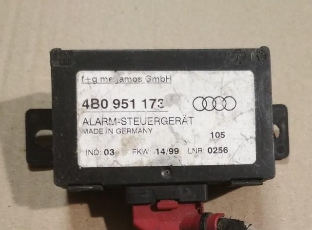 Блок управління сигналізатора руху 4B0951173 VAG