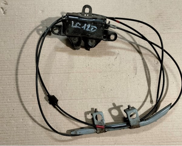Замок кришки капота 5351060160 TOYOTA
