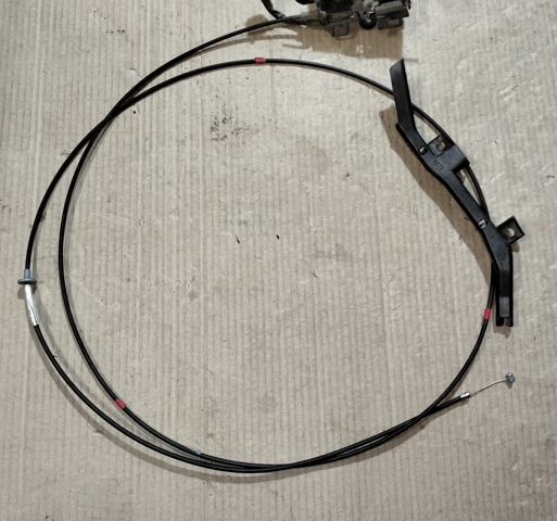 Трос замка капота 5363060160 TOYOTA