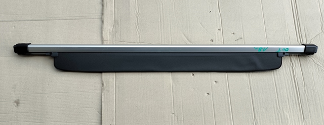 Шторка заднього скла 7237A145XA MITSUBISHI