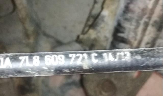 Трос ручного гальма задній, правий/лівий 7L8609721C VAG