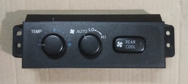 Блок управління кондиціонером 8401260260C0 TOYOTA