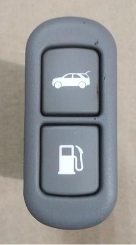 Кнопка салону приводу замка 3/5 двері (ляди) / кришки багажнику 935503E000 HYUNDAI