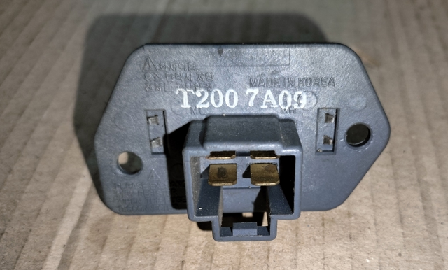 Регулятор оборотів пічки 96435889 GM