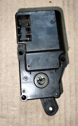 Двигун заслінки печі 96539657 GM