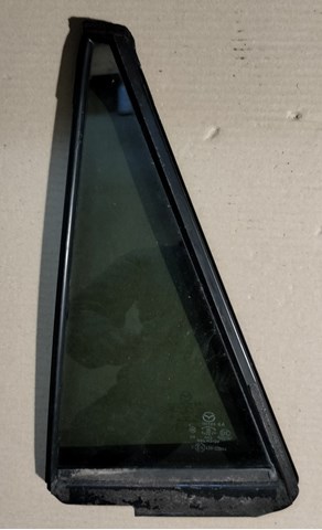 Скло-кватирка двері, задній, лівою KD4773661A MAZDA