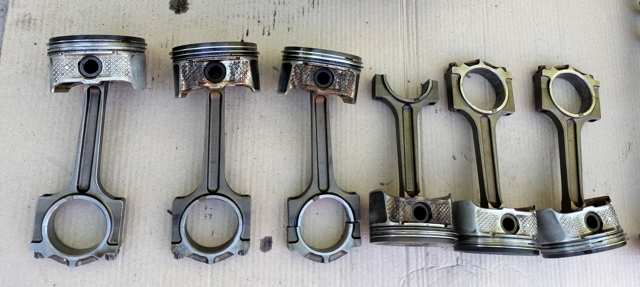 Поршень двигуна без кілець L3Y511010 MAZDA