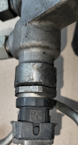 Манометри LR020693 LAND ROVER
