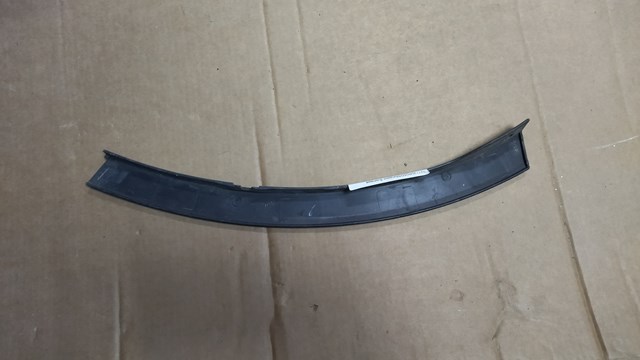 Молдинг бампера переднього, лівий 521130R050 TOYOTA