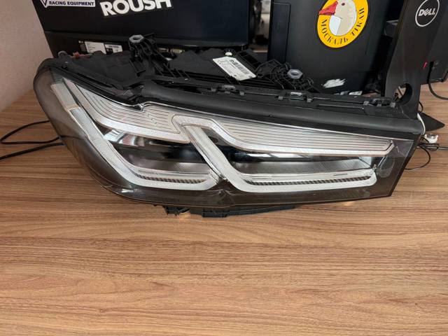 Права блок фара 63119479266 BMW