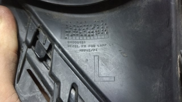 Решітка бампера, ліва 6400G481 MITSUBISHI