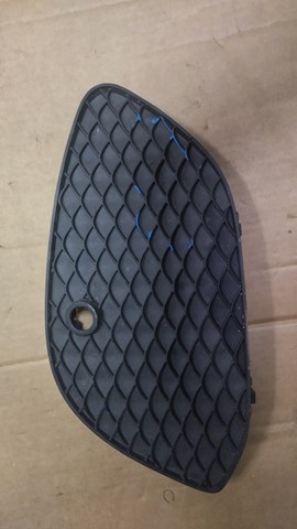 Ободок протитуманки A2538850222 MERCEDES