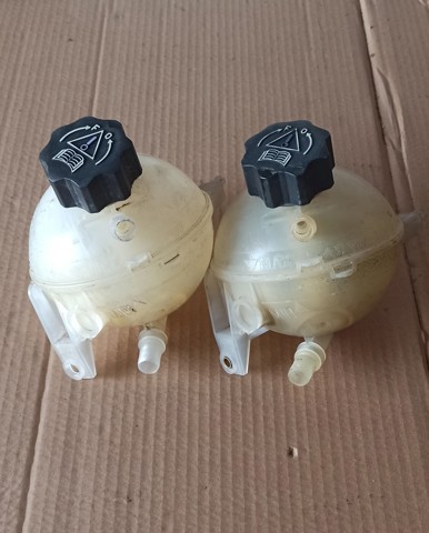 Бачок для води 9684527680 PEUGEOT