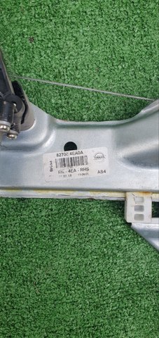 Механізм стеклопод'емника двері задньої, правої 827004EA0A NISSAN
