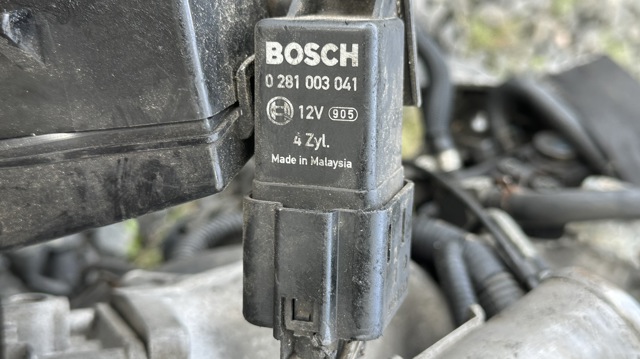 Реле свічок накалу 0281003041 GM
