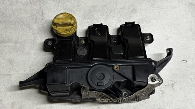 Колектор впускний 118305906R RENAULT