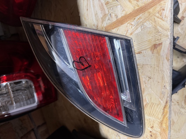 Стоп задній 13241055 MAZDA