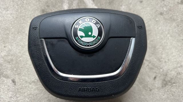 Подушка AIRBAG передня ліва 1Z0880201AK VAG