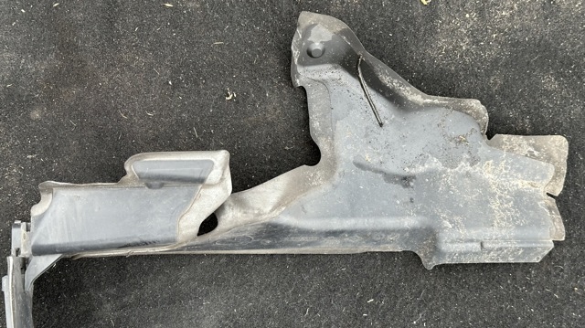 Жалюзі повітрозабірника 214994320R RENAULT
