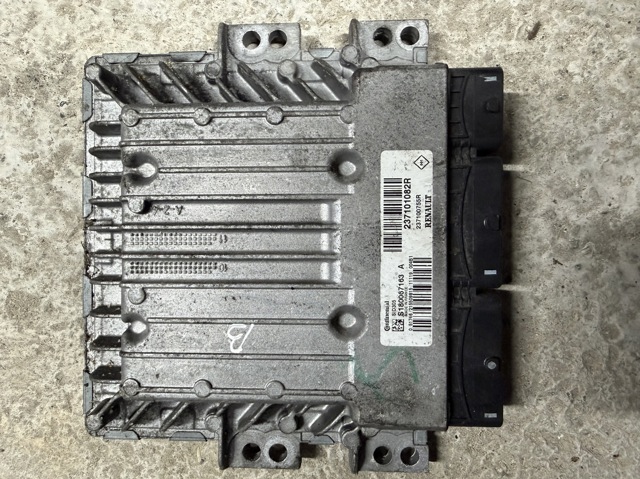 Блок двигуна 237101082R RENAULT