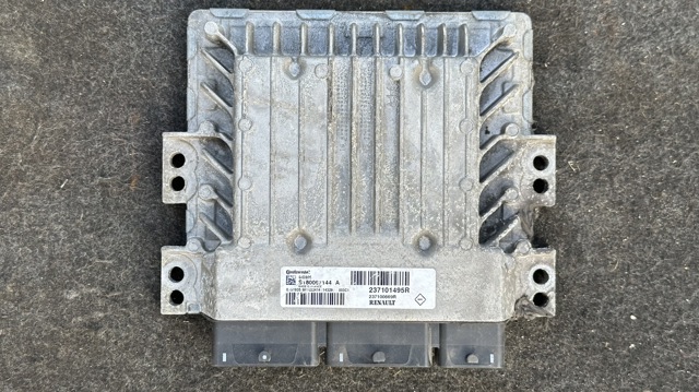Мізки двигуна 237101495R RENAULT