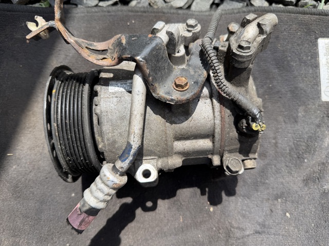 Насос кондиціонера 4472601290 TOYOTA