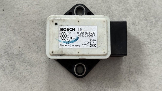 Датчик поперечного прискорення (ESP) 479300006R NISSAN