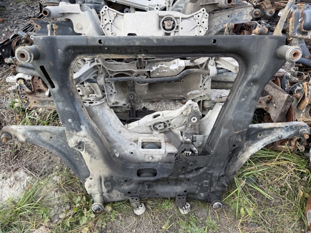 Підрамник передній 544001KK2A NISSAN
