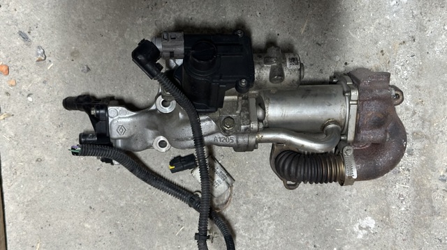 Радіатор системи рециркуляції ОГ 8200545260 RENAULT