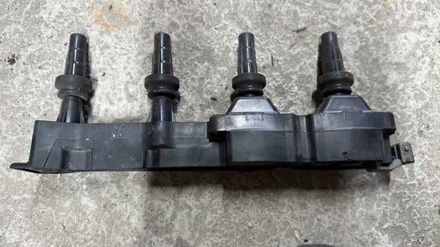 Котушка запалювання 9636337880 PEUGEOT