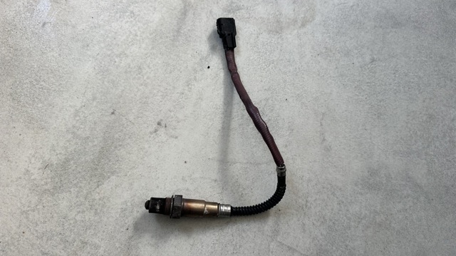 Лямбдазонд, датчик кисню до каталізатора H8200437489 RENAULT