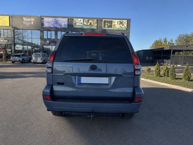 Двері багажника 670056A821 TOYOTA