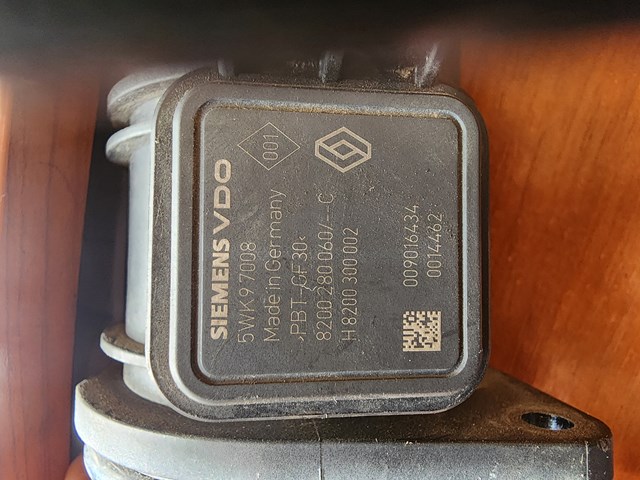 Датчик витрати повітря 8200300002 RENAULT
