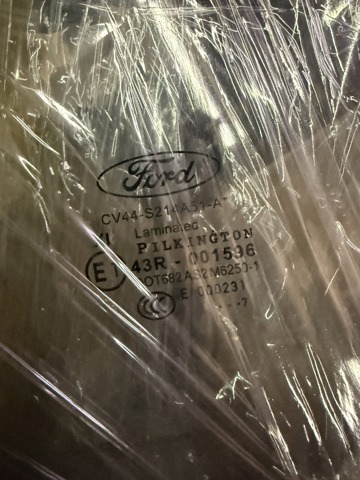 Скло водійських дверей 5213278 FORD