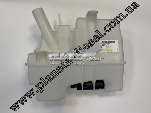 Бачок склоомивача 20775069 GM