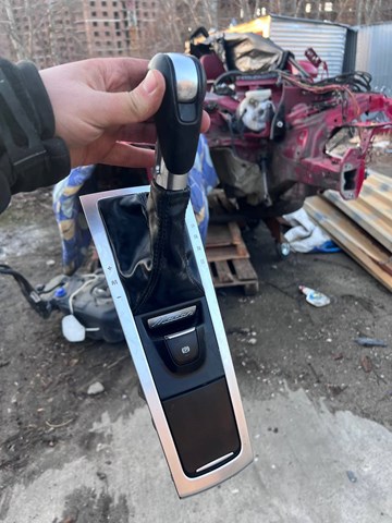 Ручка важеля коробки передач 95B713139B8YR PORSCHE