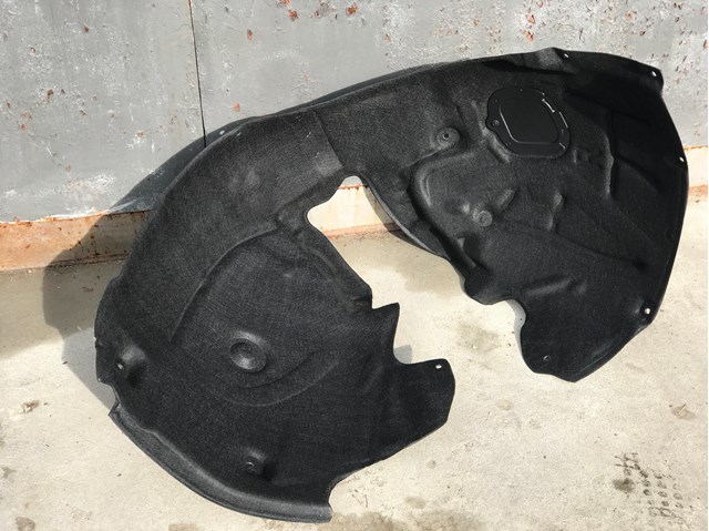Підкрилок переднього крила, правий 4G0821134D VAG