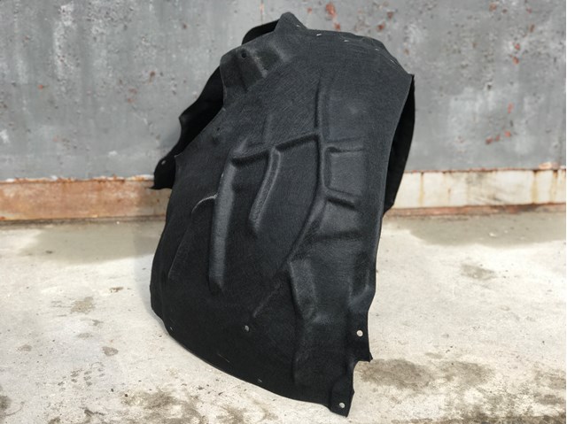 Підкрилок передній лівий 8W0821171G VAG