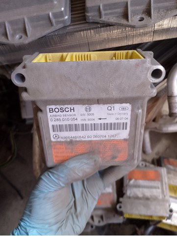 Блок управління airbag 0285010054 MERCEDES