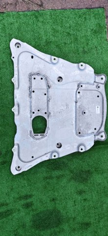 Захист двигуна, піддона (моторного відсіку) 31106862071 BMW