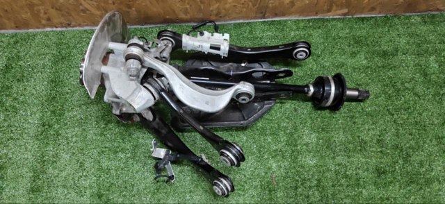 Піввісь задня, права 33208487514 BMW